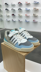 ADS Retro Sky Blue & Cool Grey with Hook-and-Loop Strap Low-Top Sneakers